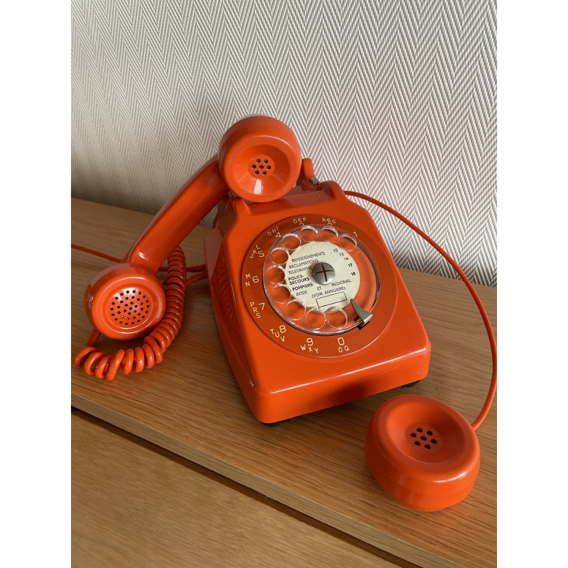 Téléphone vintage Socotel orange à cadran, 1971