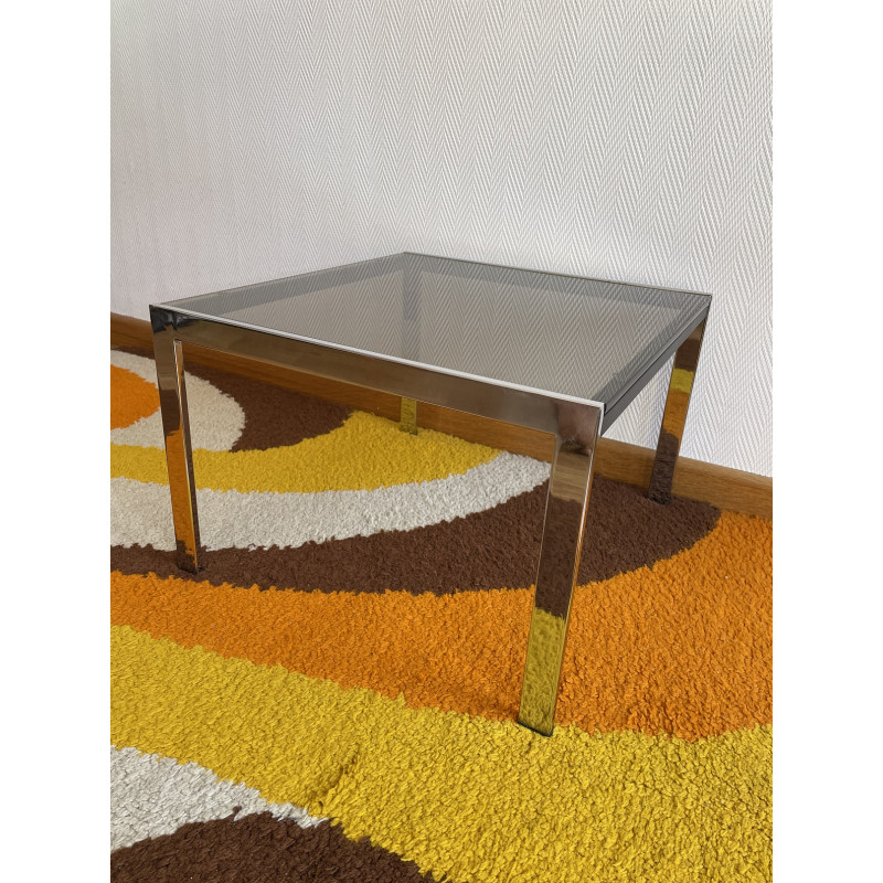 Table en métal chromé et verre fumé des années 70