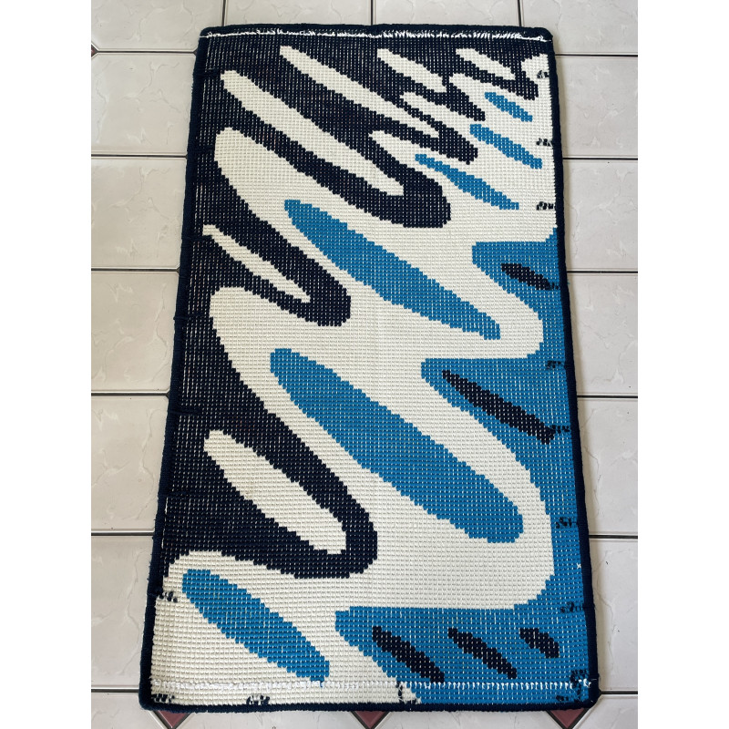 Tapis en laine vintage 1973