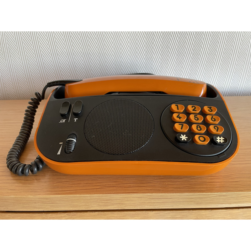 Téléphone orange Pop Art vintage TELIC PTT 1975 design F. QUIRIN