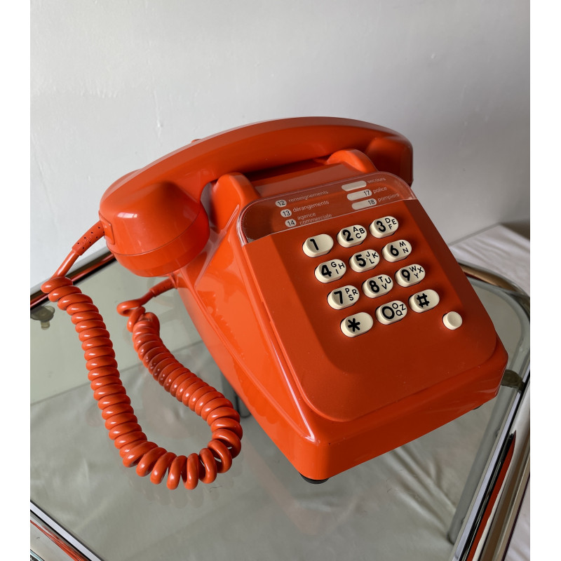 Téléphone Socotel orange à touches des années 80