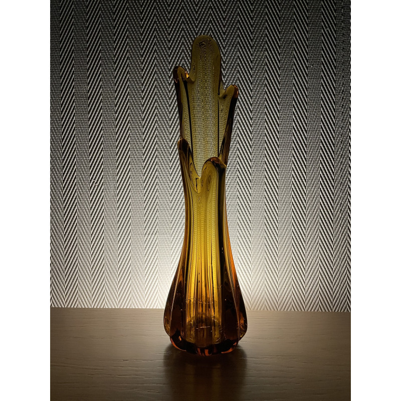 Vase soliflore en verre soufflé, années 70