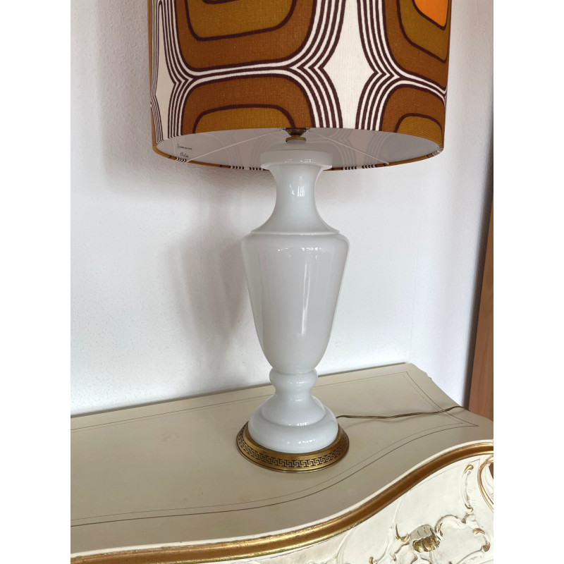 Lampe de meuble opaline blanche Electro