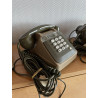 Lot de 3 téléphones Socotel à touches des années 80