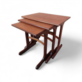 Tables Gigognes en Teck par Victor...