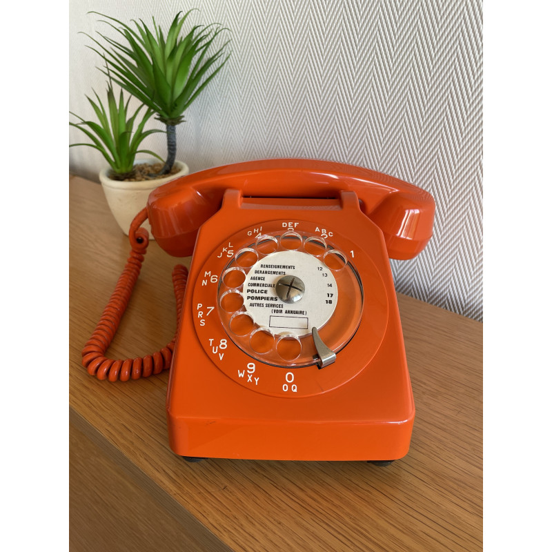 Téléphone vintage Socotel orange à cadran, 1971