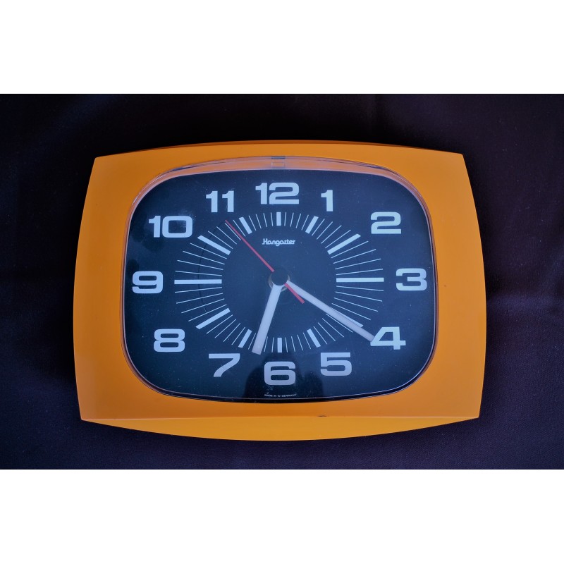 Horloge Hangarter en ABS vintage 70s