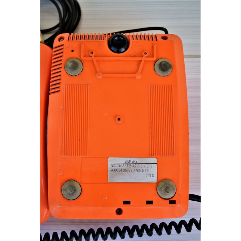 Téléphone à cadran SIEMENS orange vintage 70s