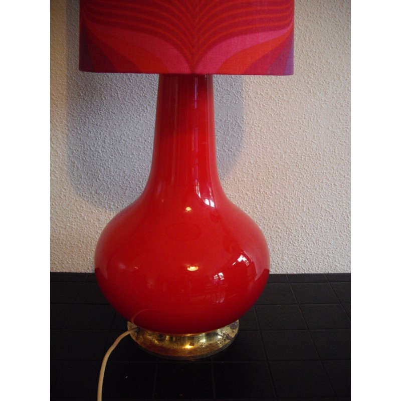 Lampe de sol Red Nova en opaline des années 60 70