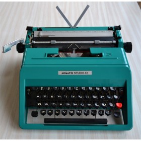 Machine à écrire mécanique OLIVETTI Studio 45 des années 70 80