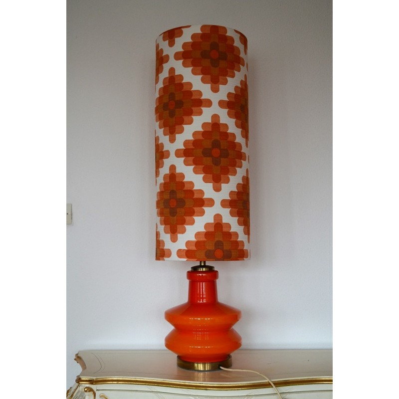 Lampe de sol Camaïeu en opaline orange - vintage 1970's