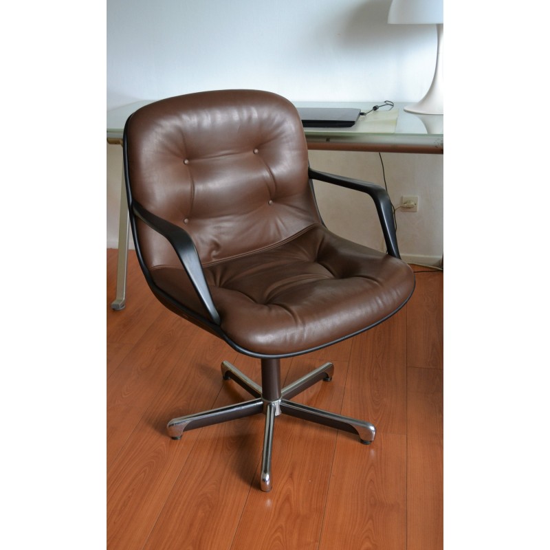 Fauteuil de direction de marque Strafor