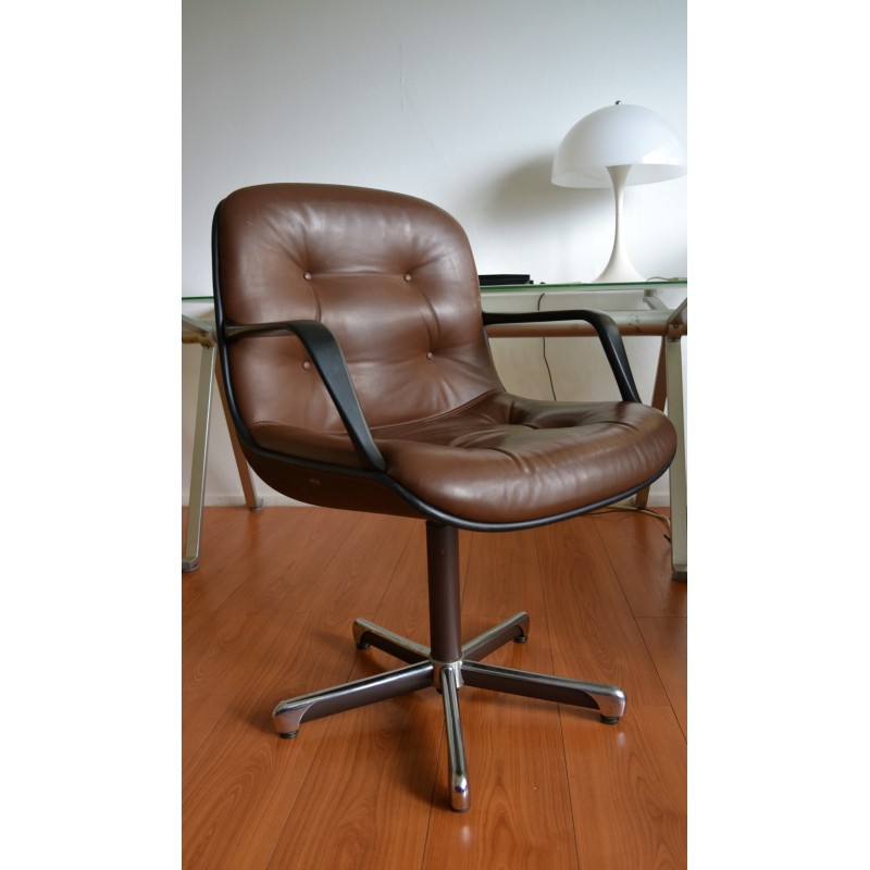 Fauteuil de direction de marque Strafor