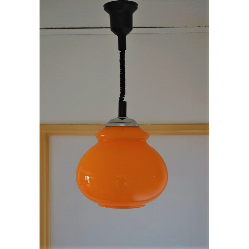 Suspension en Opaline orange des années 70