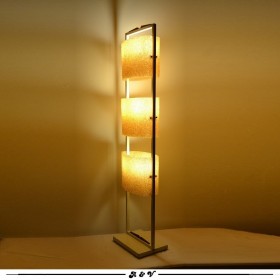 Lampadaire résine vintage des années 70