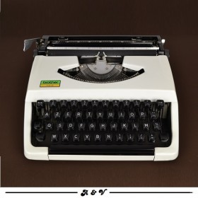 Machine à écrire mécanique BROTHER 100 - vintage 1960s