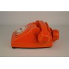 Téléphone orange à cadran Socotel S63