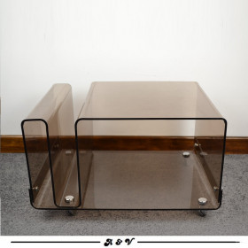 Meuble en plexiglas fumé vintage 70