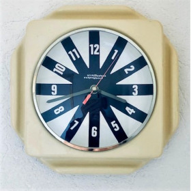 Horloge murale Modena Watch des...