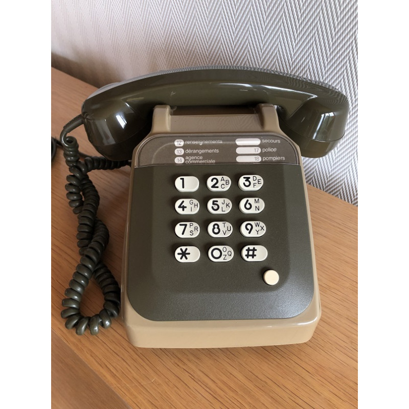 Téléphone Socotel à touches des années 80