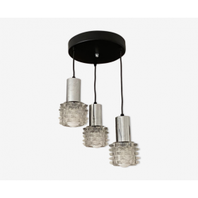 Suspension en cascade et appliques...